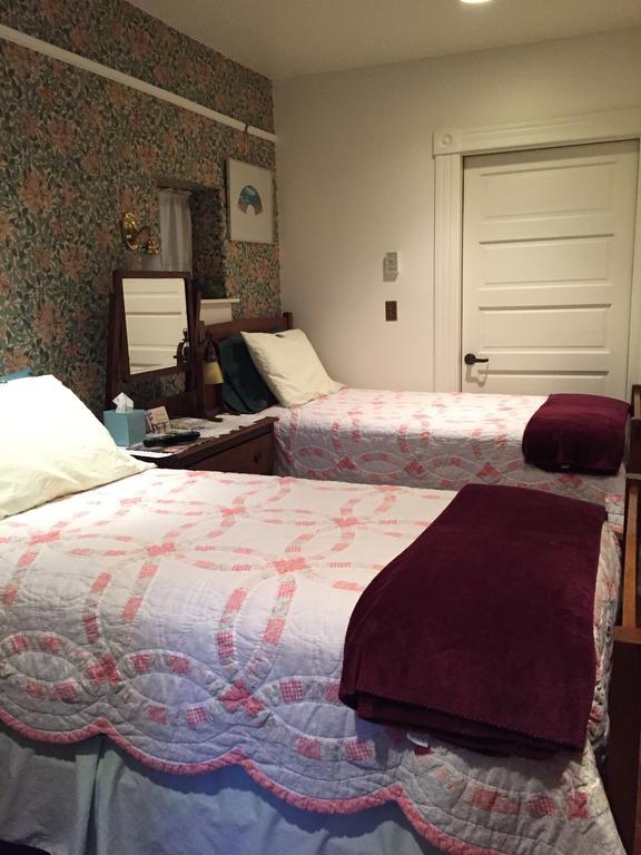 Alaska'S Capital Inn Bed And Breakfast (Adults Only) Juneau Habitación foto