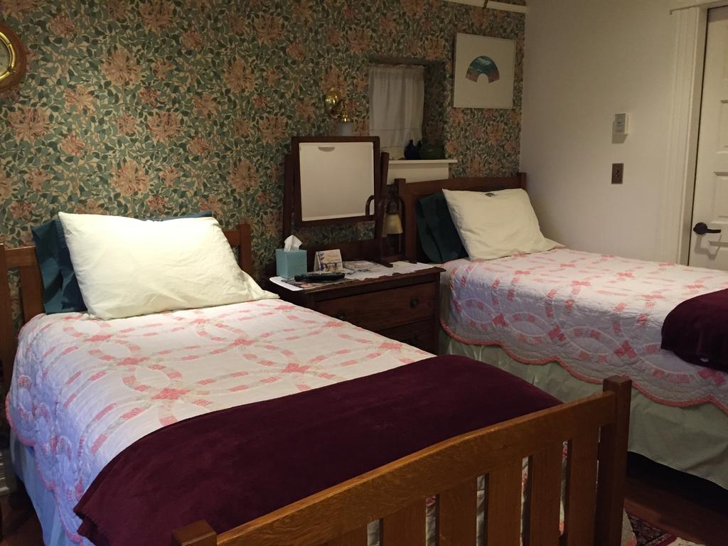 Alaska'S Capital Inn Bed And Breakfast (Adults Only) Juneau Habitación foto